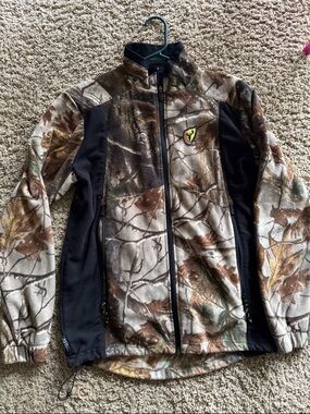 Camo fleece jacket